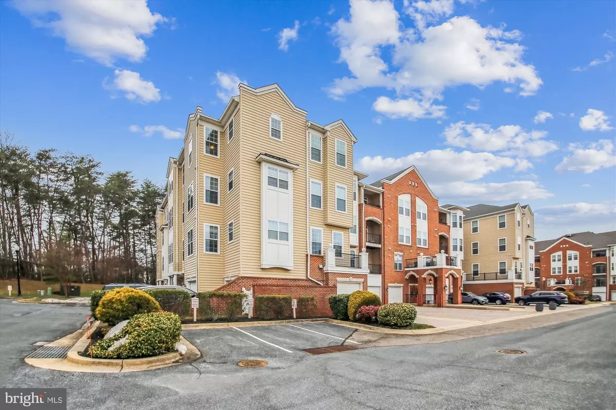 Odenton, MD 21113,8608 WANDERING FOX TRL #407