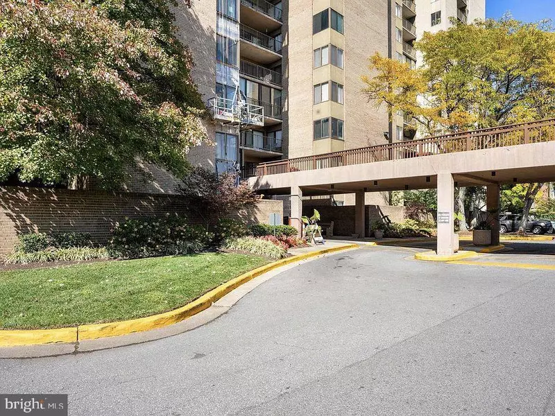 9200 EDWARDS WAY #911, Hyattsville, MD 20783