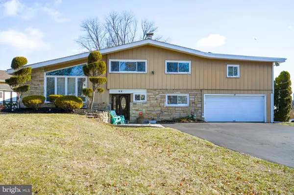 39 RED ROWAN LN, Plymouth Meeting, PA 19462