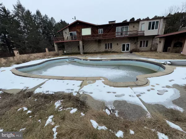 Reading, PA 19601,520 FRONTIER AVE