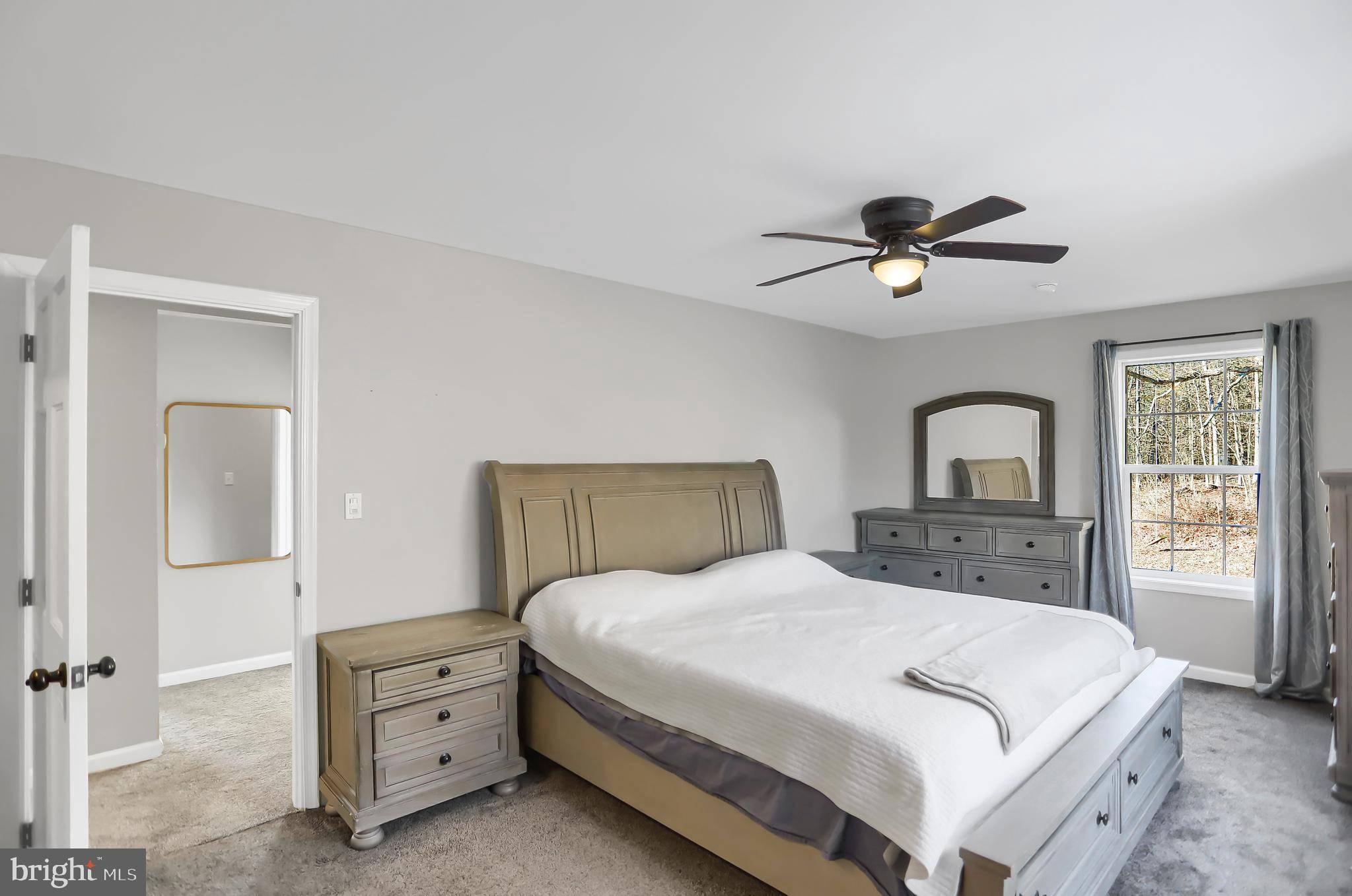New Bloomfield, PA 17068,430 EVERGREEN RD
