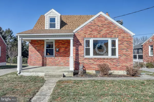 1829 E WALLACE ST, York, PA 17402