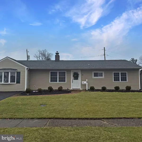 65 GENTLE RD, Levittown, PA 19057