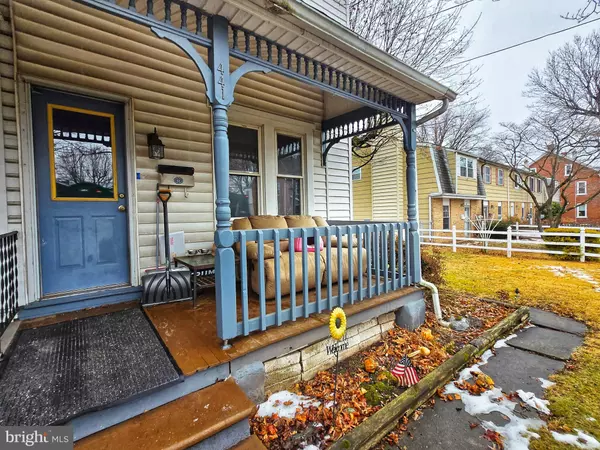 Pennsburg, PA 18073,441 SEMINARY ST