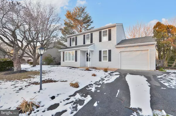 351 HUCKLEBERRY LN, Harleysville, PA 19438