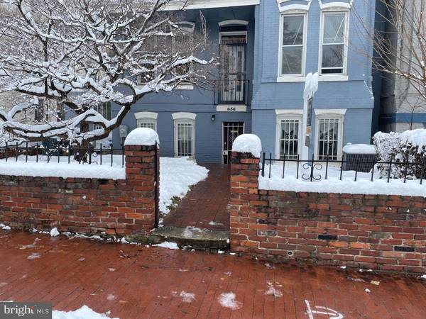 Washington, DC 20002,656 12TH ST NE