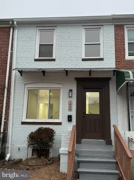 3049 ASCENSION ST, Baltimore, MD 21225