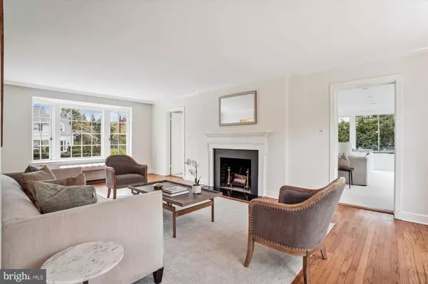 Bethesda, MD 20816,4900 SCARSDALE RD