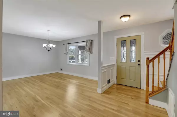 Bayville, NJ 08721,353 LIVINGSTON AVE