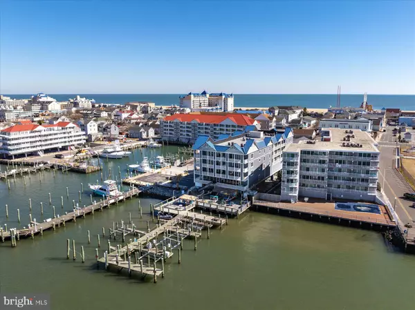 221 WICOMICO ST #302, Ocean City, MD 21842