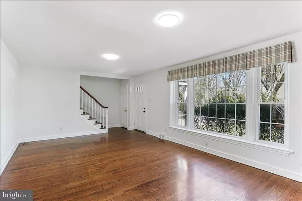 Wallingford, PA 19086,503 OAKCREST LN
