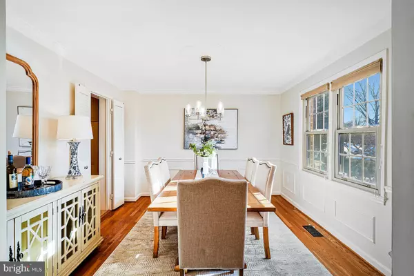 Mclean, VA 22102,7346 ELDORADO ST