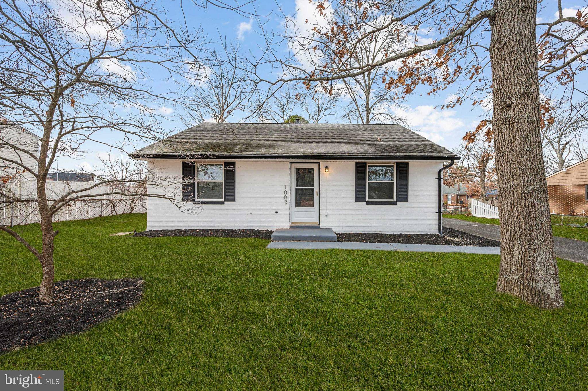 1002 LEONARD DR, Millville, NJ 08332