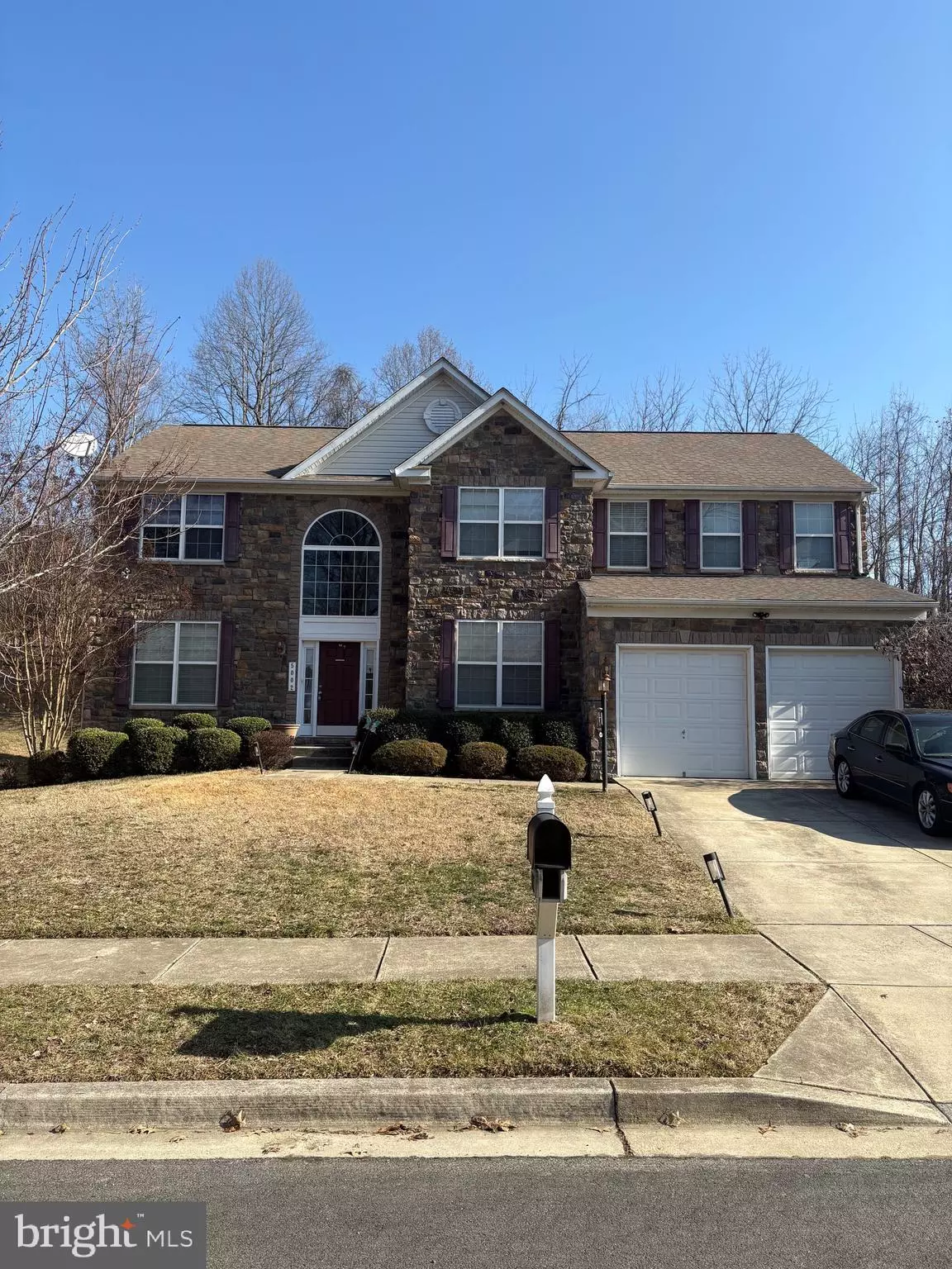 Upper Marlboro, MD 20772,5002 TROTTERS GLEN DR