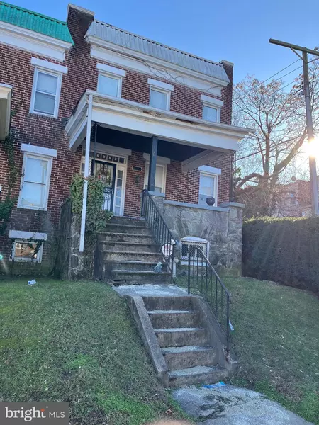 2829 BAKER ST, Baltimore, MD 21216