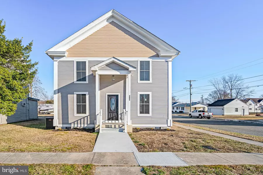 203 CHURCH ST, Felton, DE 19943