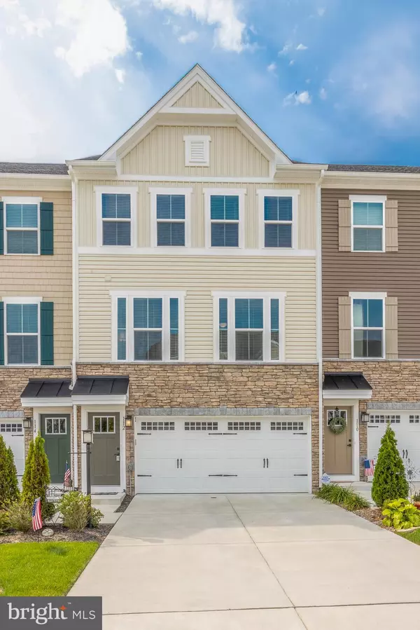 112 BURKWOOD TER, Lake Frederick, VA 22630