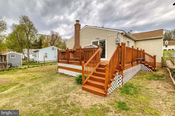 Dumfries, VA 22026,3565 MAPLE ST