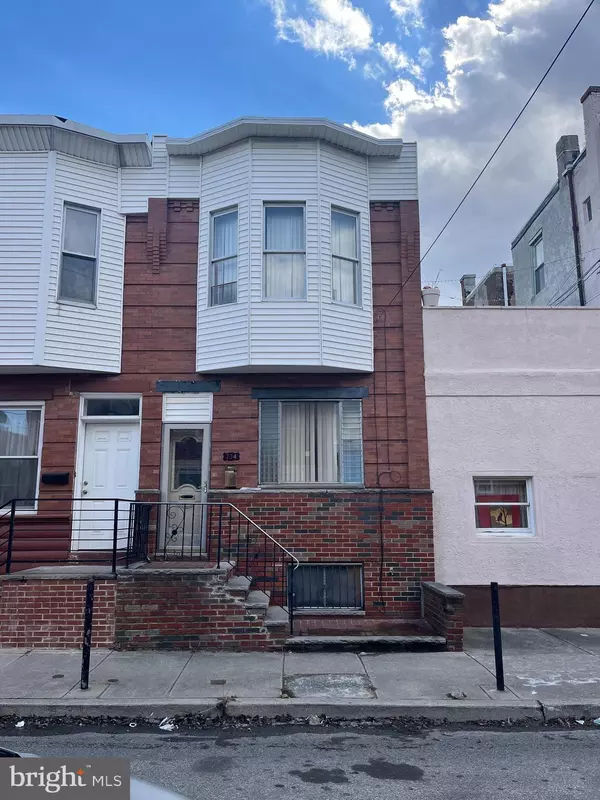 734 MOUNTAIN ST, Philadelphia, PA 19148