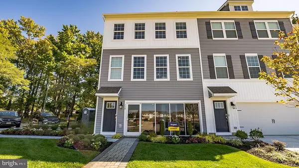 1119 MEADOWLARK DRIVE, Fogelsville, PA 18051