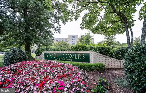 6631 WAKEFIELD DR #817, Alexandria, VA 22307