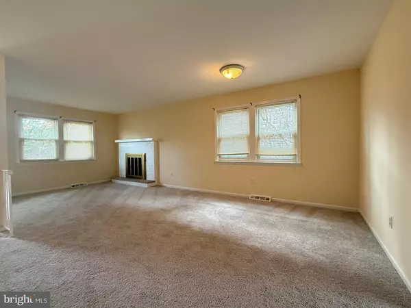 Havertown, PA 19083,810 GROVE PL