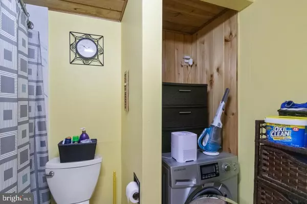 Philadelphia, PA 19107,1010 RACE ST #5D