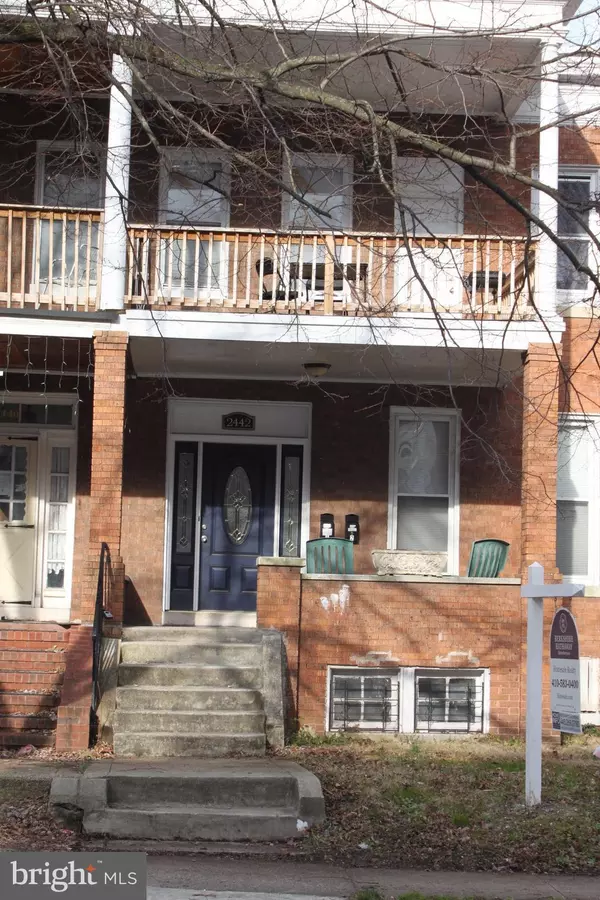 2442 LAKEVIEW AVE, Baltimore, MD 21217