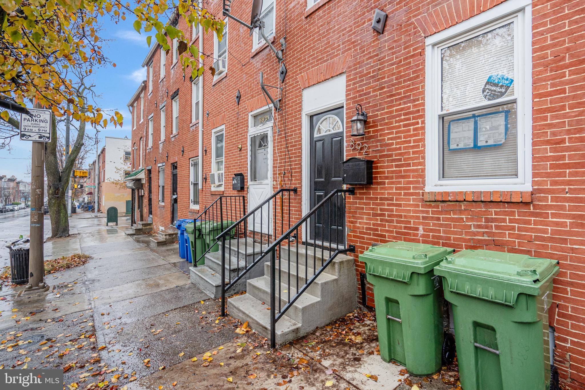 Baltimore, MD 21201,892 LOMBARD ST W