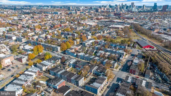 419 S VINCENT ST Baltimore, MD 21223