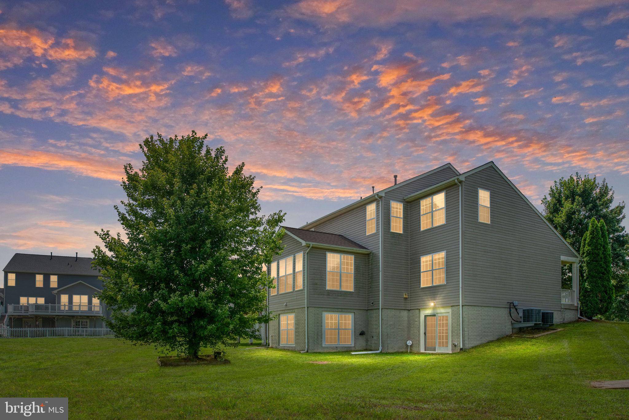 Fredericksburg, VA 22407,9805 AUTUMN PATH CT