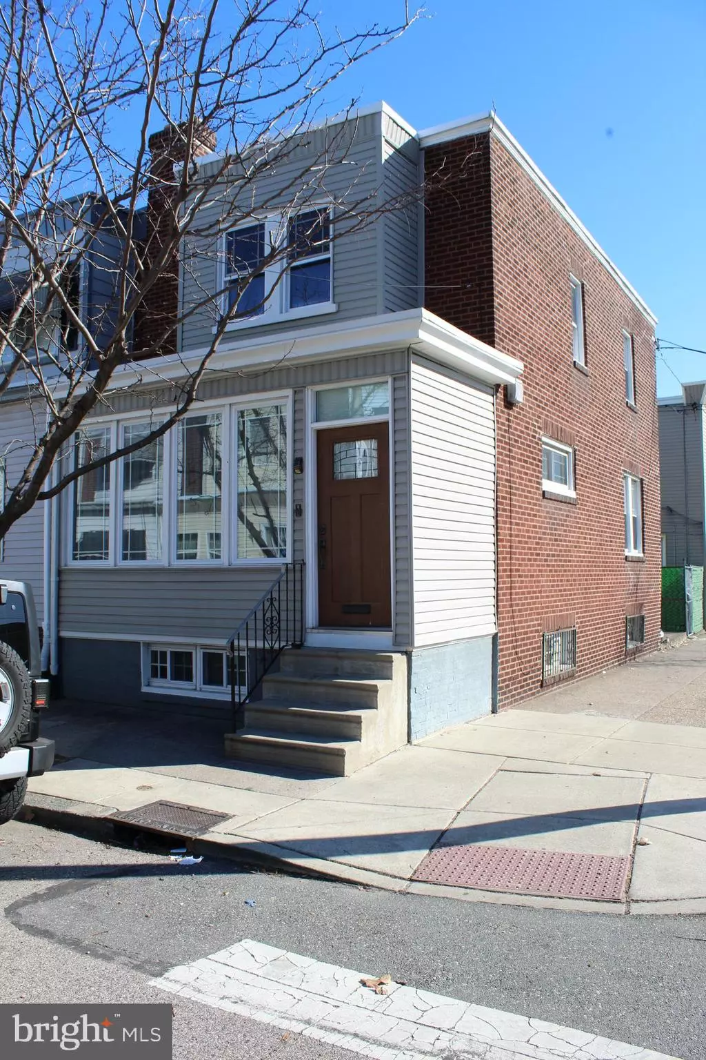 Philadelphia, PA 19145,2047 S BUCKNELL ST