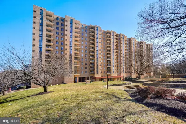 Arlington, VA 22204,4500 S FOUR MILE RUN DR #204