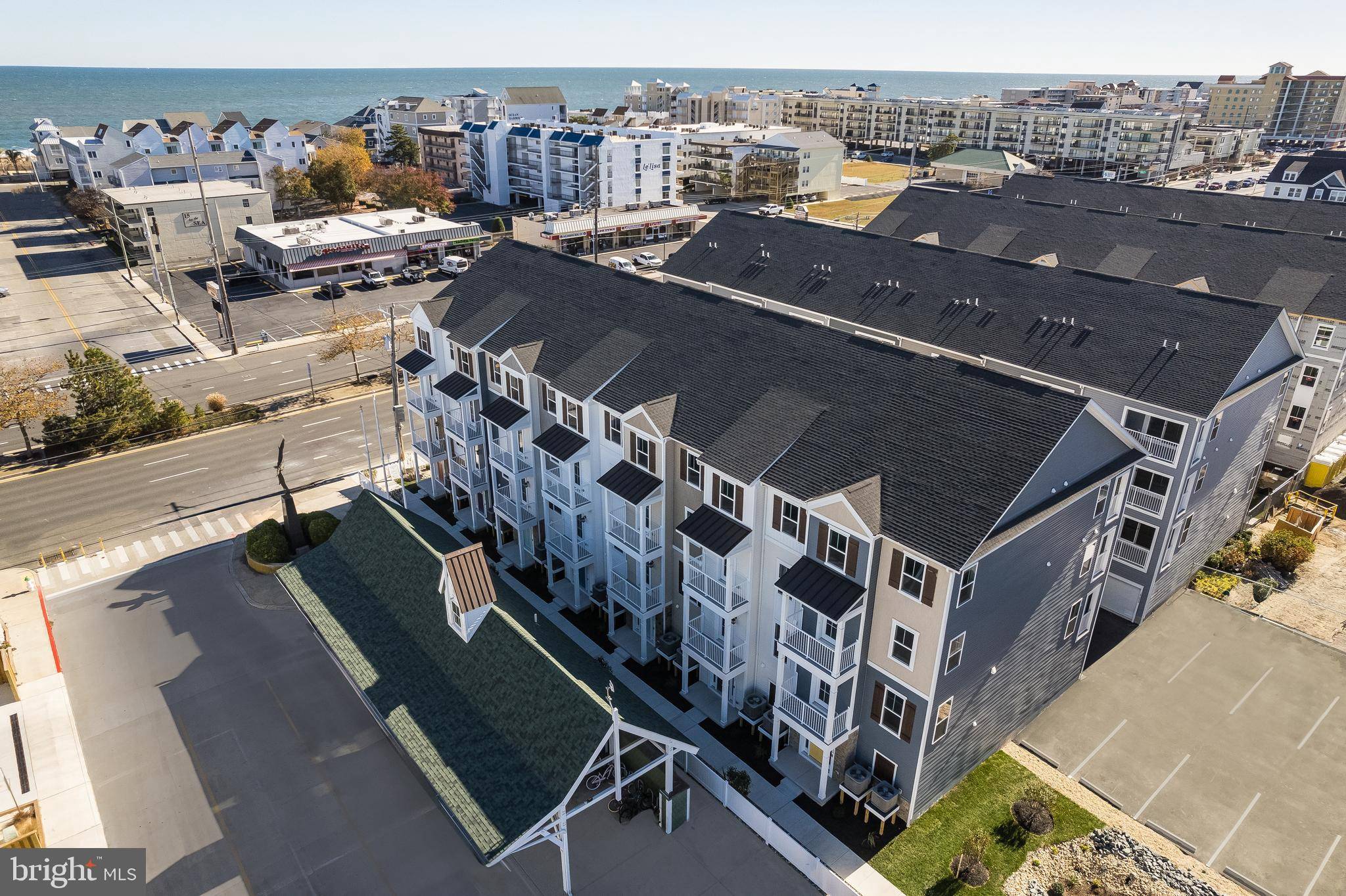 14302 SINEPUXENT AVE #D, Ocean City, MD 21842