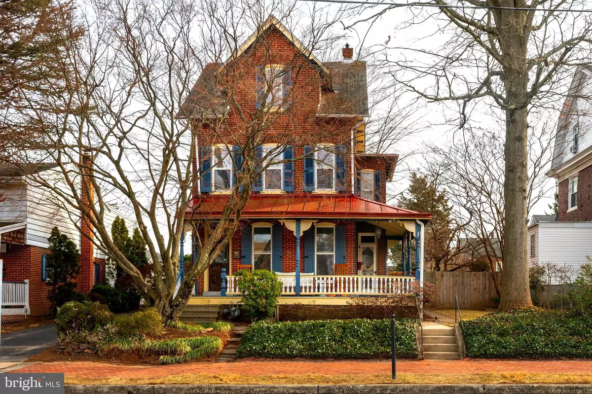 Royersford, PA 19468,614 CHURCH ST