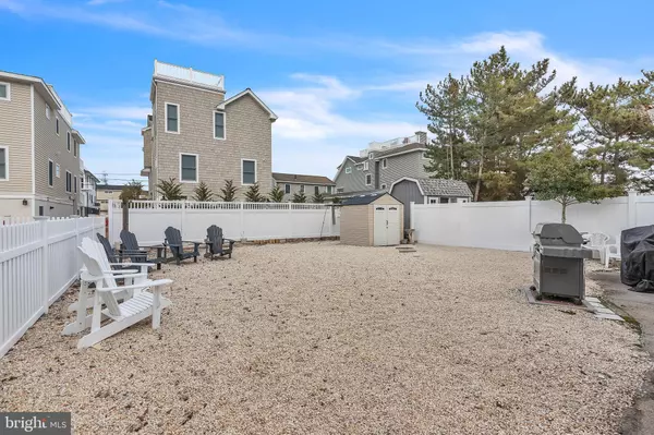 Long Beach Township, NJ 08008,7 E 19TH ST