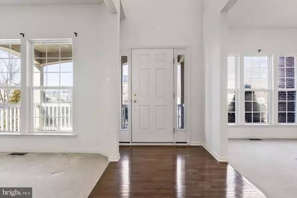 328 DANVILLE DR Williamstown, NJ 08094