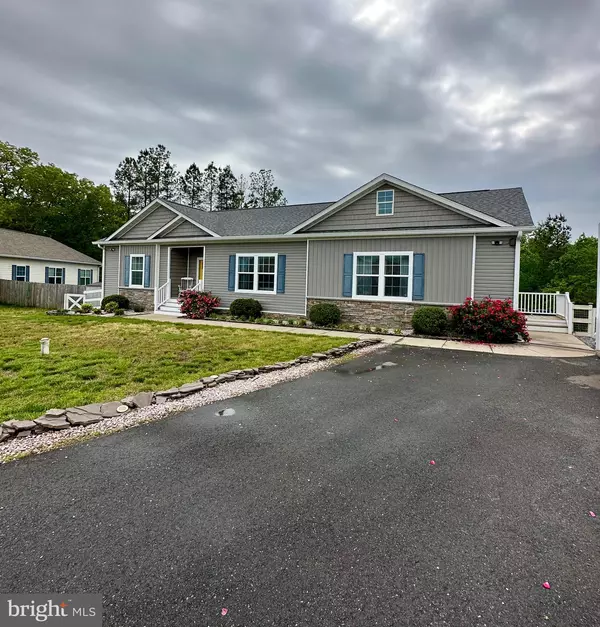 Fredericksburg, VA 22405,142 HICKORY HILL OVERLOOK CT