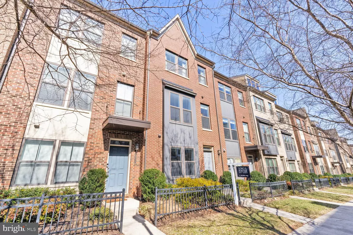 Riverdale, MD 20737,4606 WOODBERRY ST