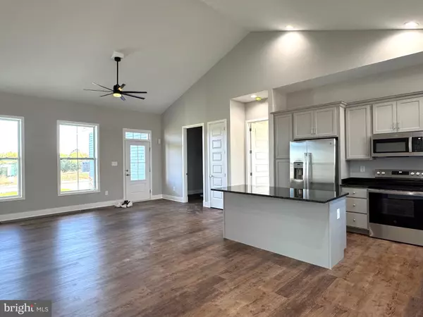 Bunker Hill, WV 25413,85 BERTRAND DR