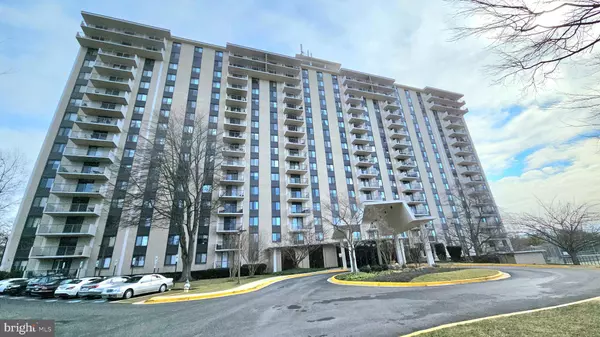 7420 WESTLAKE TER #610, Bethesda, MD 20817