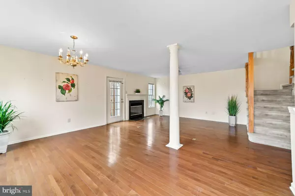 Princeton, NJ 08540,168 NEIL CT