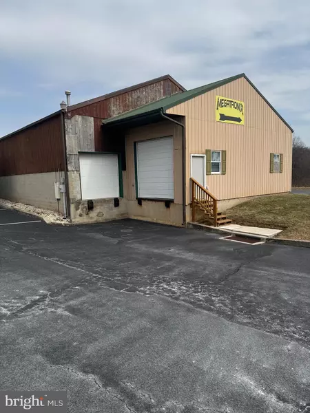 60 GLEN DR, Manchester, PA 17345