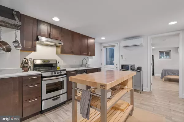 Washington, DC 20001,33 NW W ST NW #2
