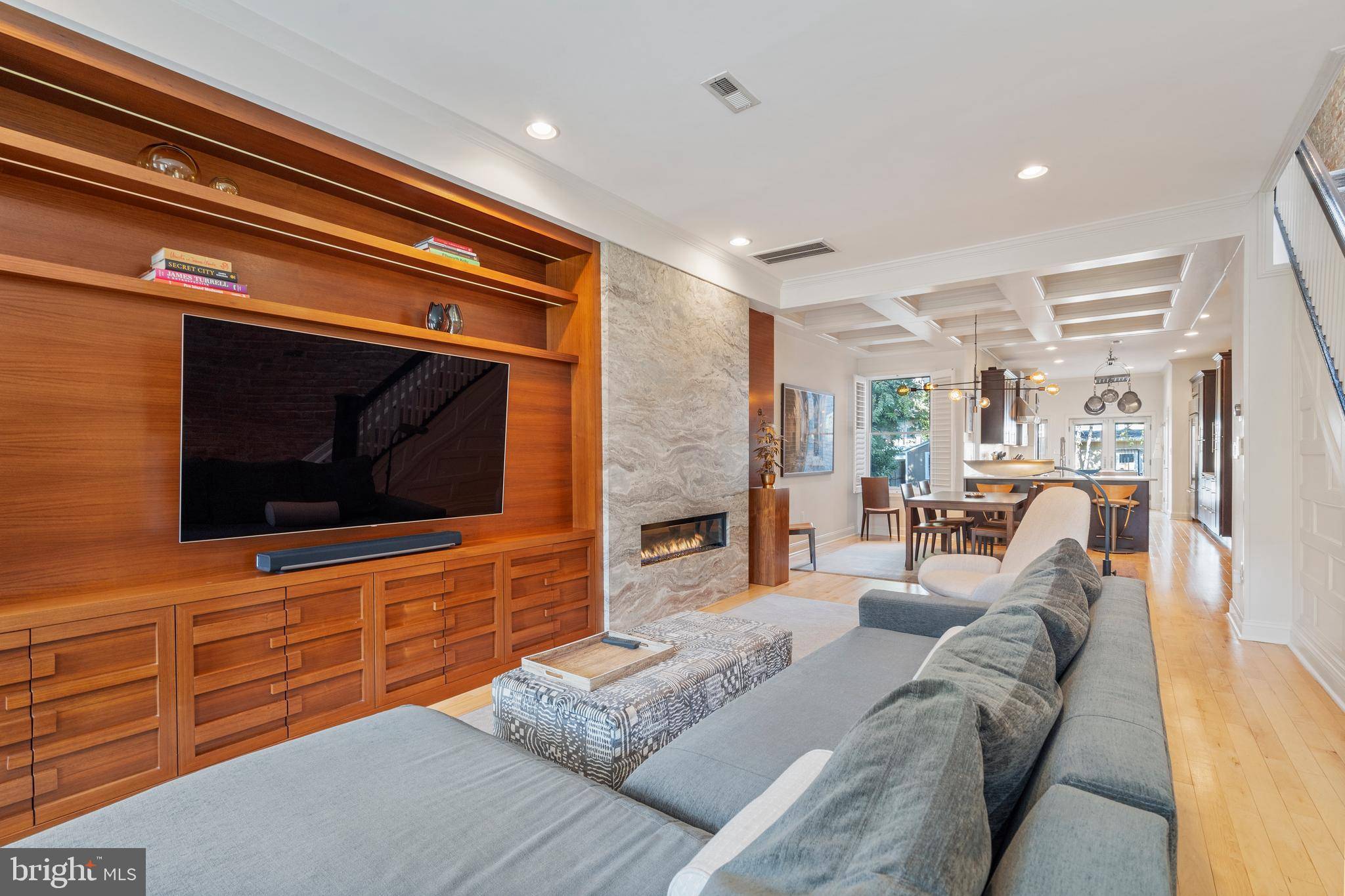 Washington, DC 20001,33 W ST NW #1