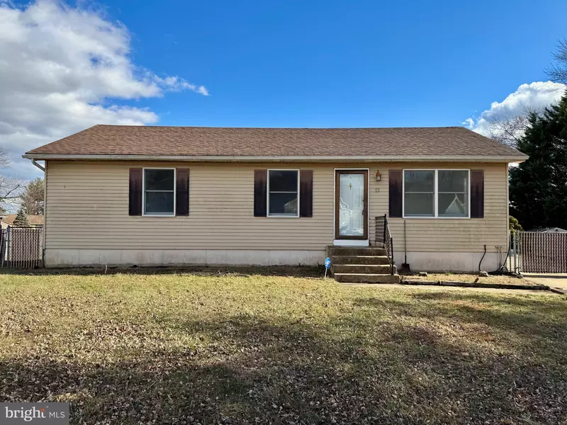11 LOCKE CT, Newark, DE 19702