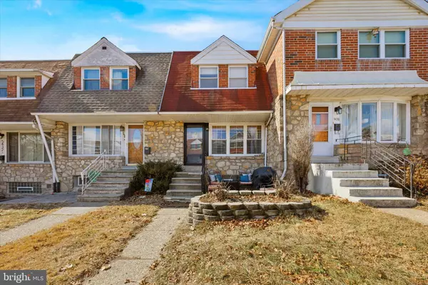 Philadelphia, PA 19128,5436 VICARIS ST