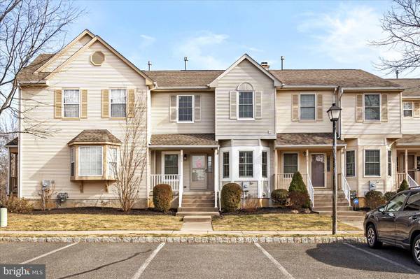 211 WAVERLY CT, Robbinsville, NJ 08691