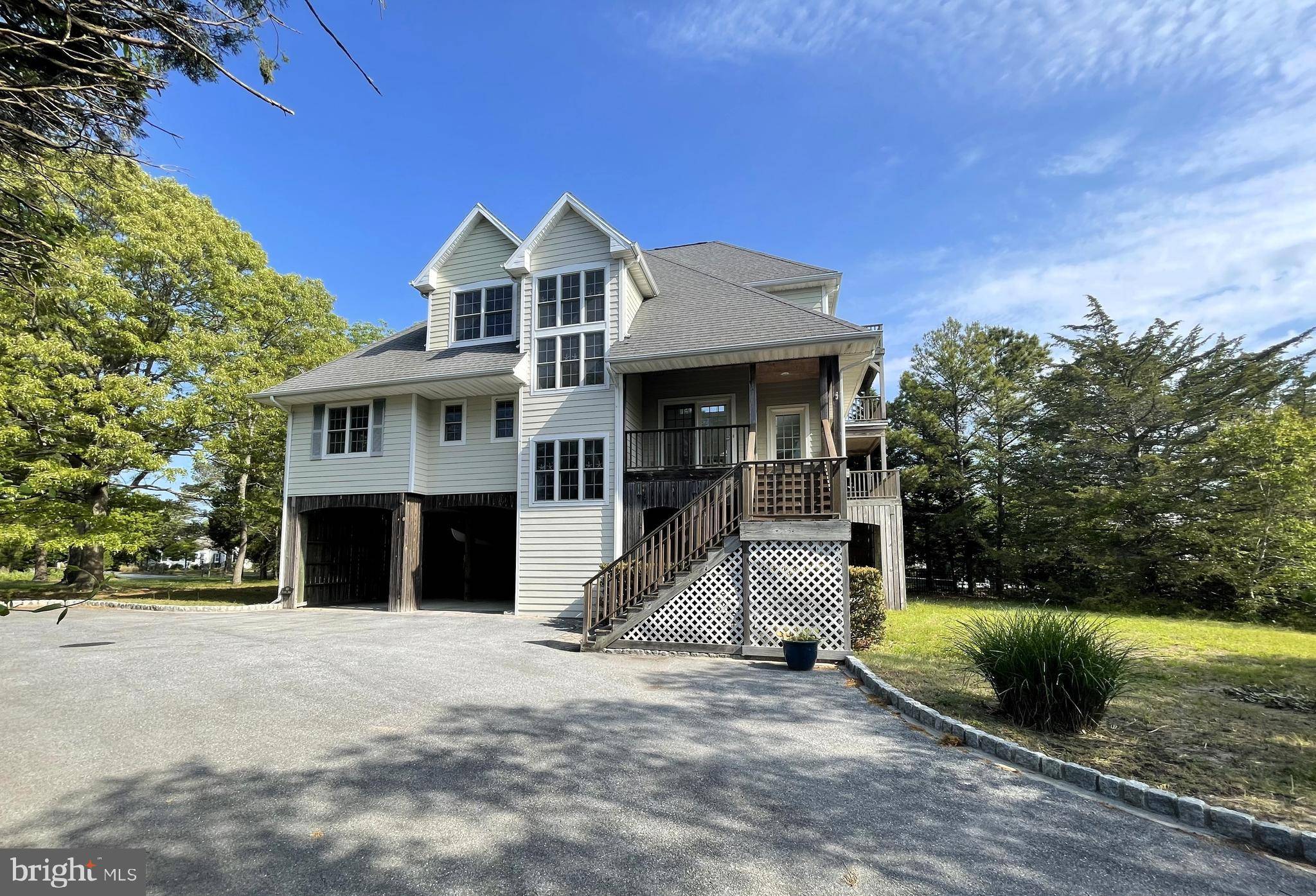 38807 BAYFRONT DR, Ocean View, DE 19970