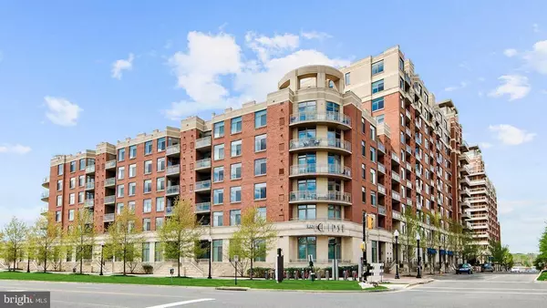 Arlington, VA 22202,3650 GLEBE RD S #350